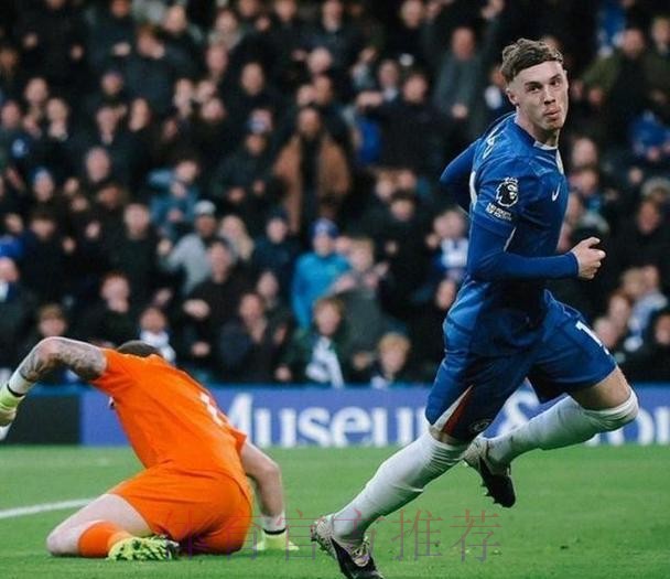 古斯托传射,切尔西2-0埃弗顿豪取31场不败,送莫耶斯2大耻辱纪录 古斯托传射,切尔西2-0埃弗顿豪取31场不败,送莫耶斯2大耻辱纪录